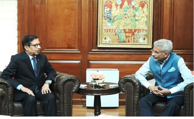 प्रचंड के भारत दौरे को लेकर नेपाल के राजदूत ने की विदेश मंत्री एस जयशंकर से मुलाकात