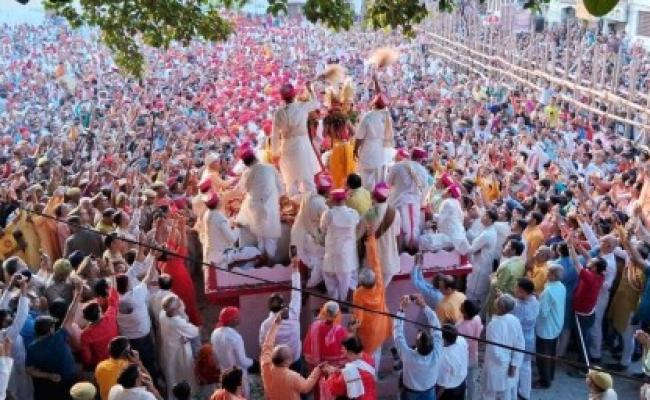 राम मंदिर 'प्राण प्रतिष्ठा' को लेकर खुशी की लहर