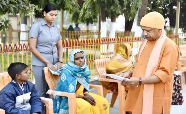 बिना देरी करें जनता की समस्याओं का समाधान : मुख्यमंत्री