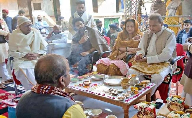 उद्योगपति अनिल अंबानी ने बोधगया में पूर्वजों का किया पिंडदान, बोधि वृक्ष के नीचे लगाया ध्यान